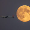 SWISS (HB-IOL) passing the moon shortly after take-off from Copenhagen to Zurich in an Airbus A321 on route LX1273
