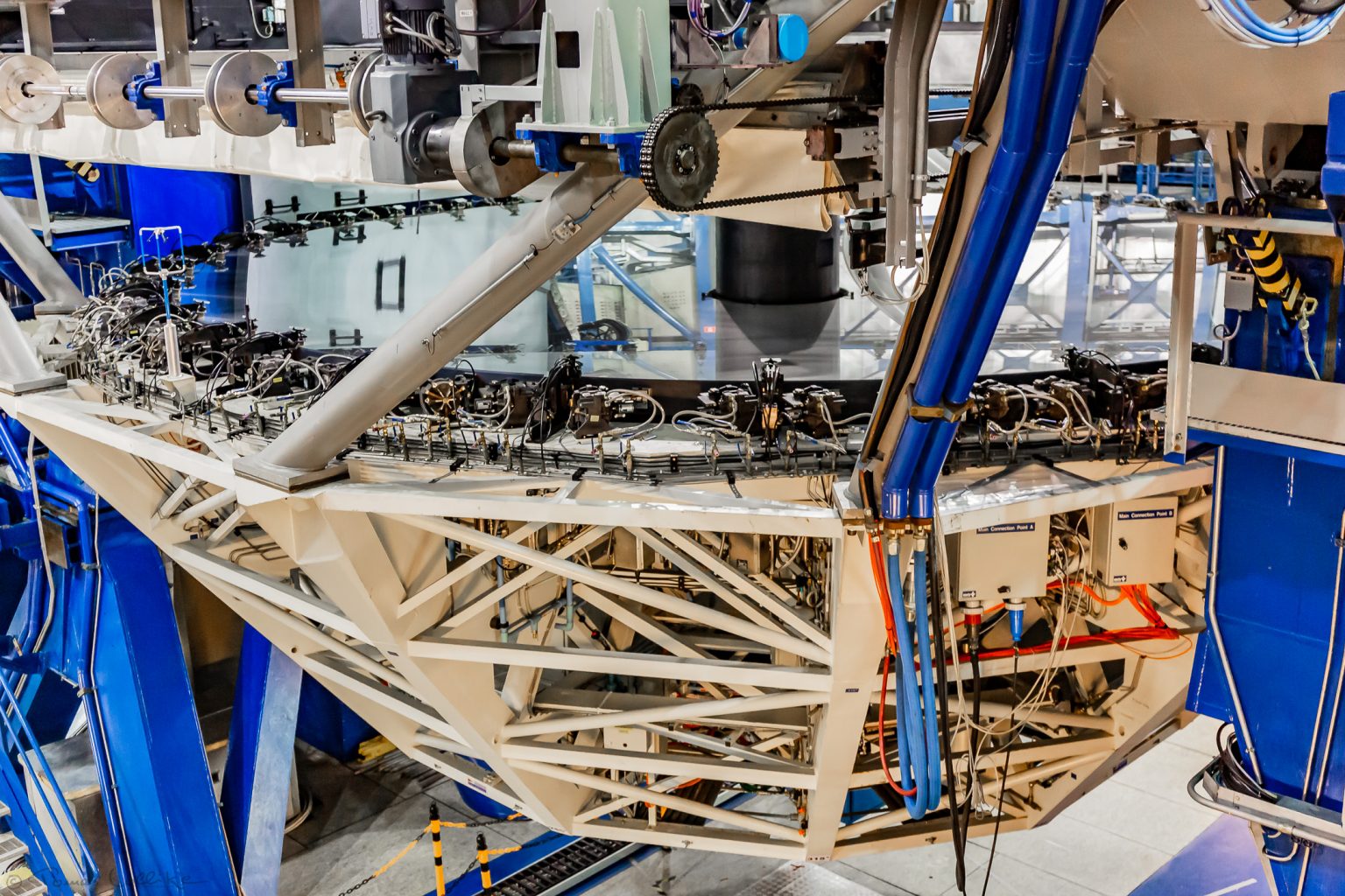 VLT Yepun Primary Mirror